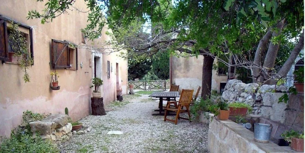 Agriturismo Terra Di Pace Νότο 0*,