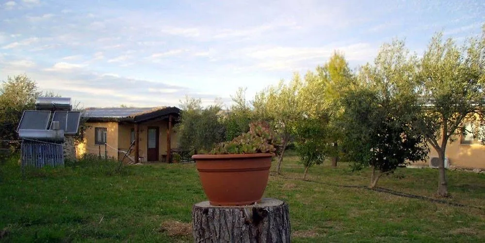 Agriturismo Terra Di Pace Νότο Κατάλυμα σε φάρμα